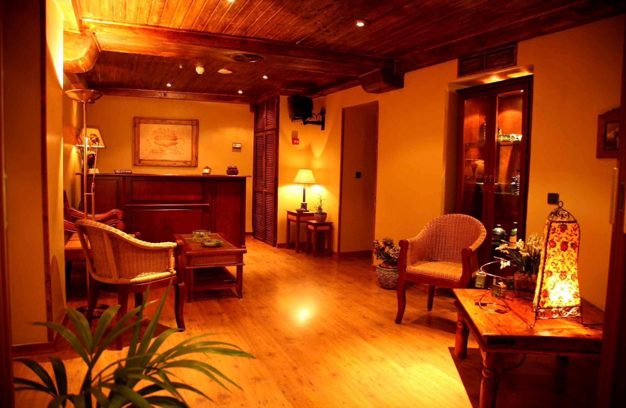 Hotel Baviera Linares  Esterno foto