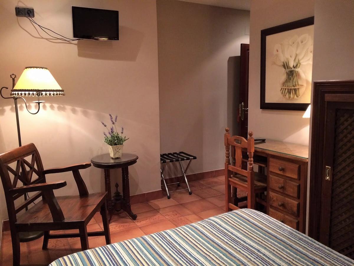 Hotel Baviera Linares  Esterno foto